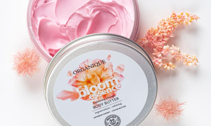 nawilżające masło do ciała Bloom Essence
